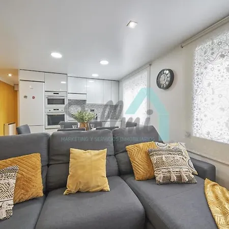 Bonita Casa Cerca Del Centro. Aparcamiento Gratis Apartman *